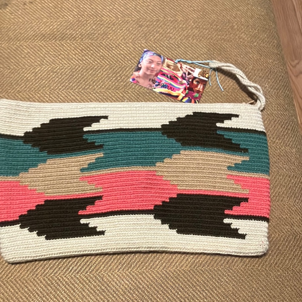 Wayuu Clutch bag Handmade geometric design multi-colored